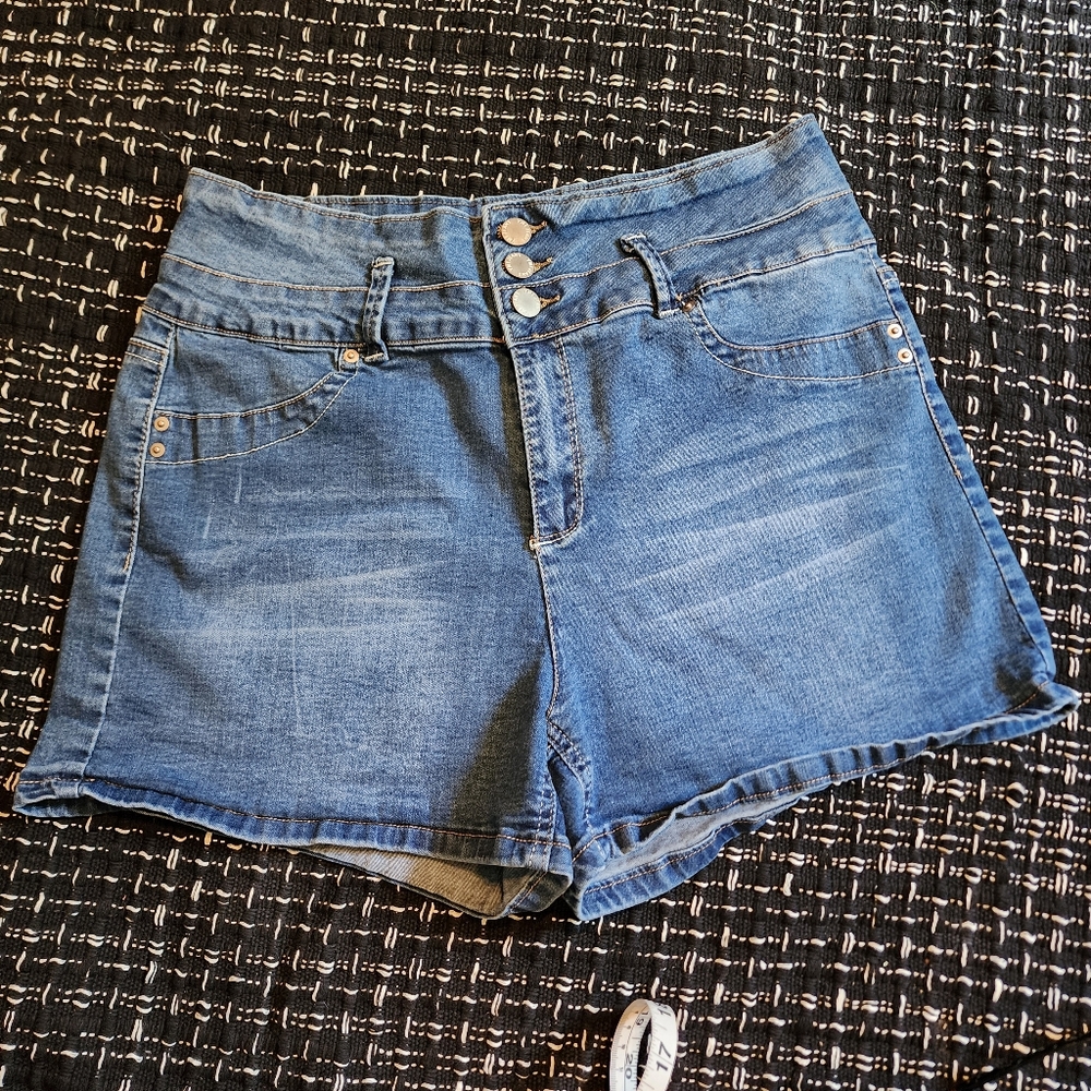 YMI High Rise Jean Shorts Junior's Size 13